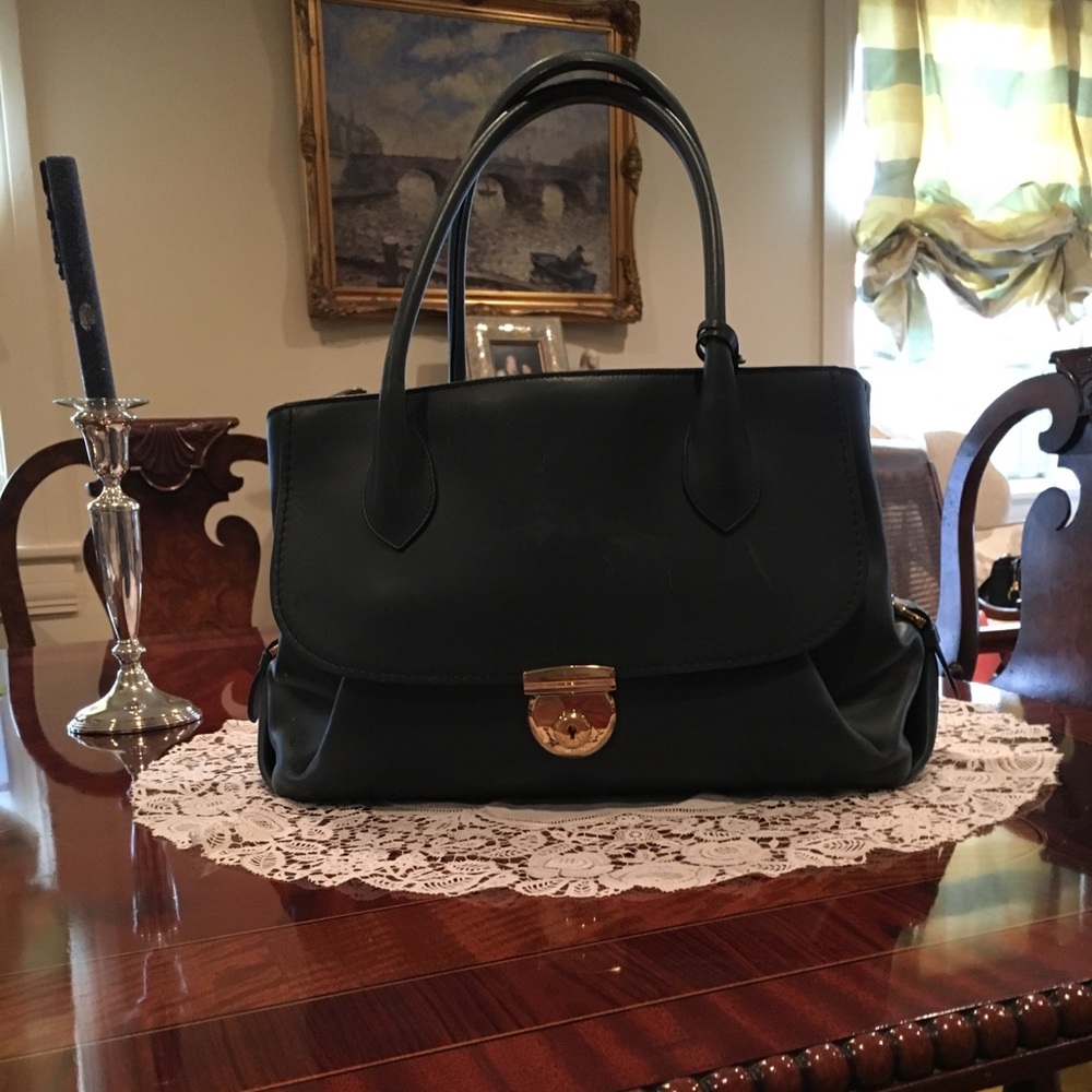 Ferragamo Fiamma handbag